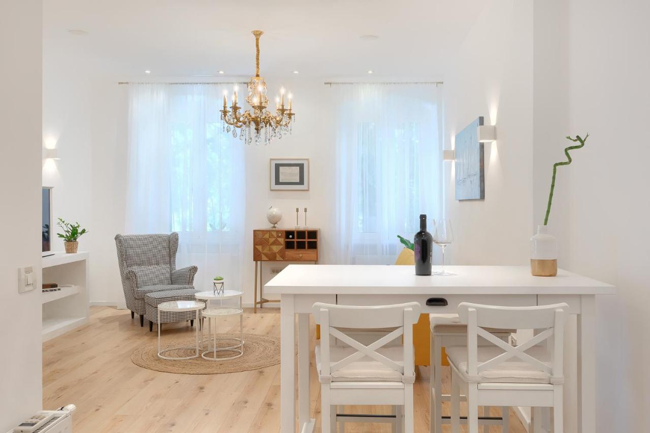 Calafati Apartment With Free Private Parking Rijeka Exteriör bild
